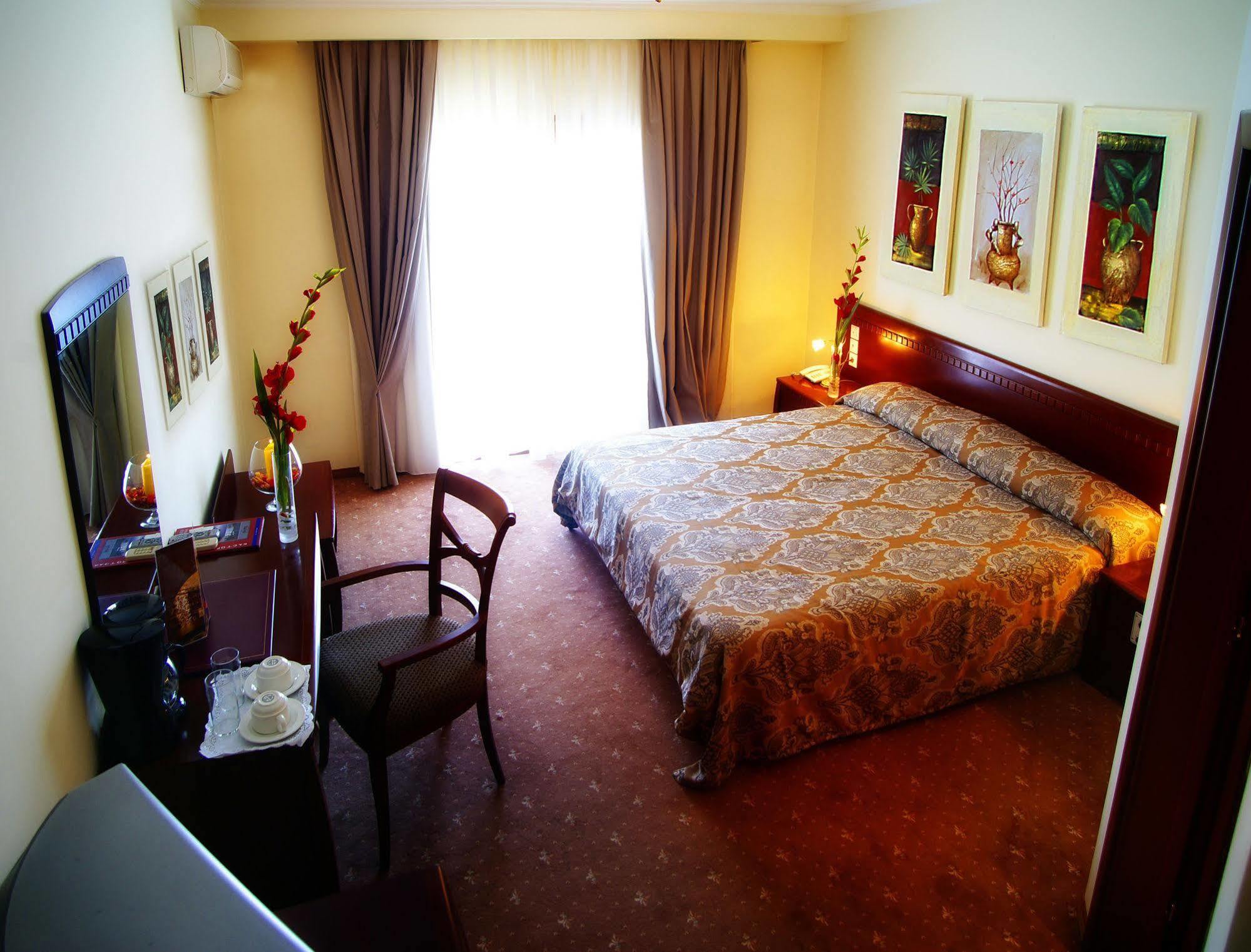 Hotel Nostos Kastoria Ngoại thất bức ảnh